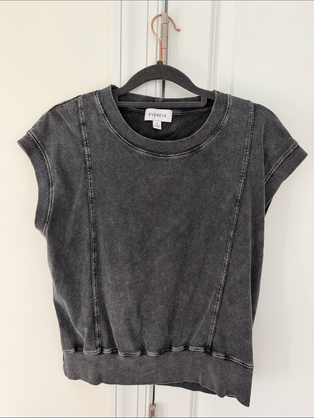 Evereve Washed Charcoal Gray Muscle Tee